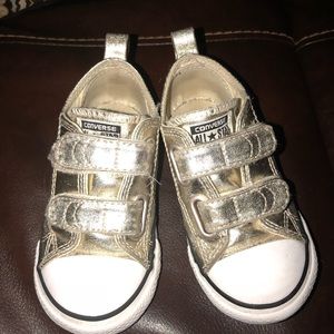 Gold Toddler Velcro strap converse
